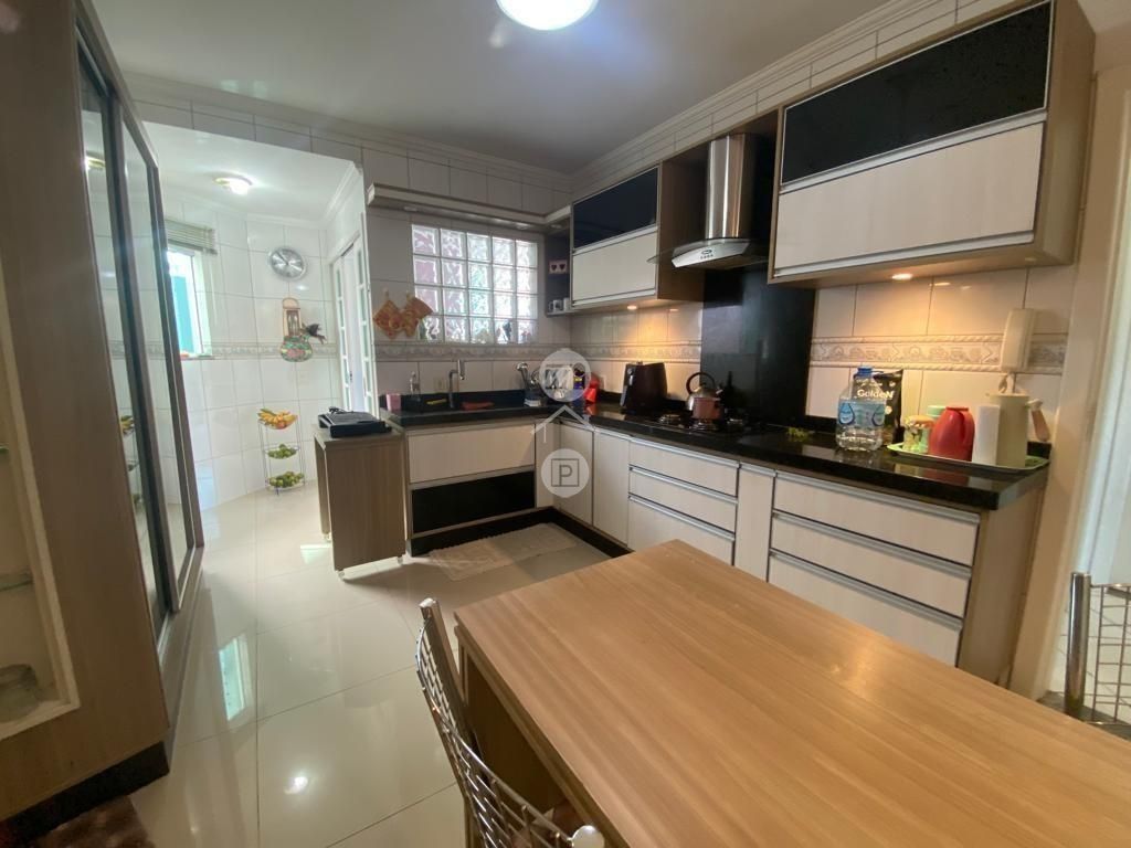 Casa em Pagani, Palhoça. 3 quartos, 190m². Imagem 4 de 20